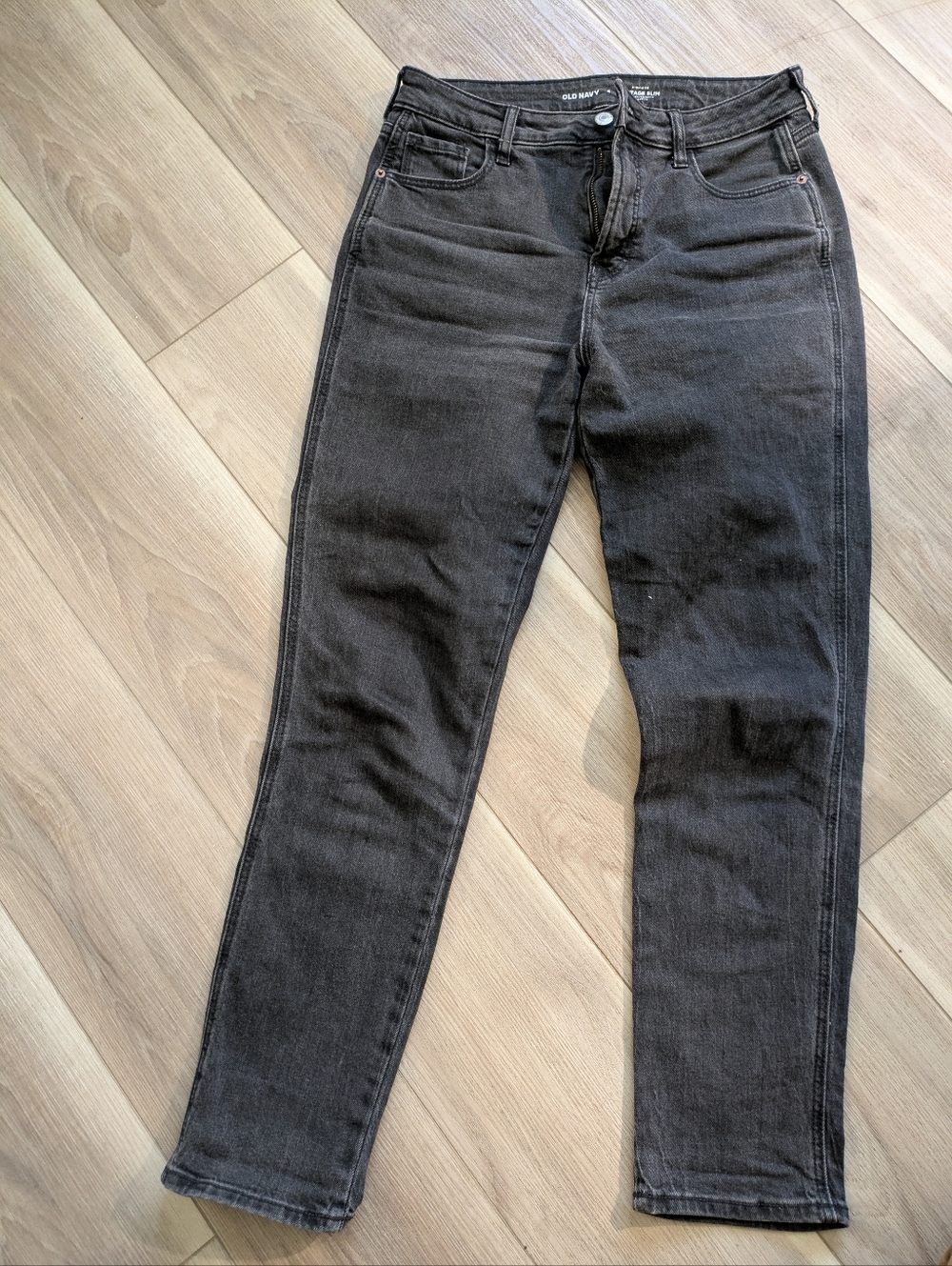 Old Navy Women's Black Wash High Waisted Vintage Slim Jeans